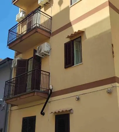 Casa Le Cave * Casteldaccia